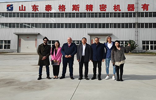 全自動洗車機從工廠運輸?shù)桨惭b場地需要注意哪些問題？